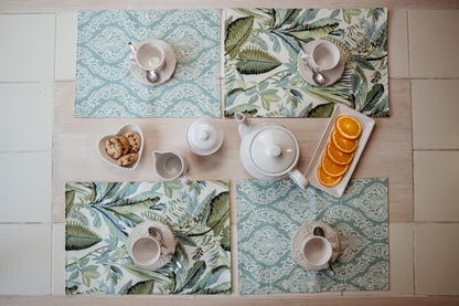 Set de Individuales Reversibles Rococó Celeste & Hojas Verdes