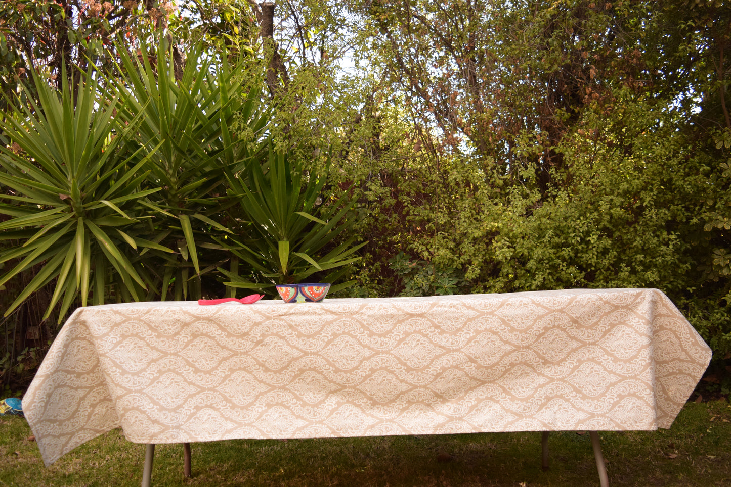 Mantel Rococó Beige | Antimanchas